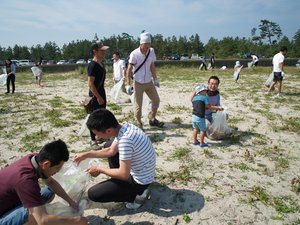 米子扶翼会の清掃風景